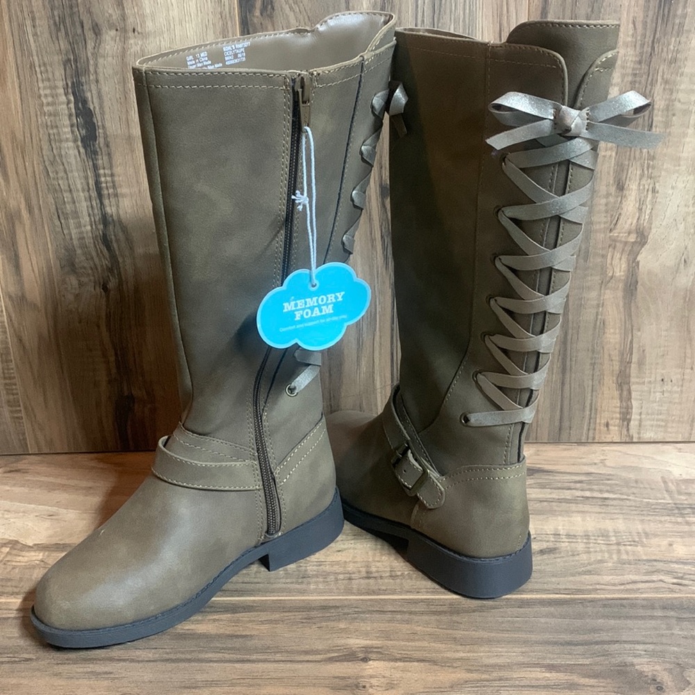 NWOT riding boot